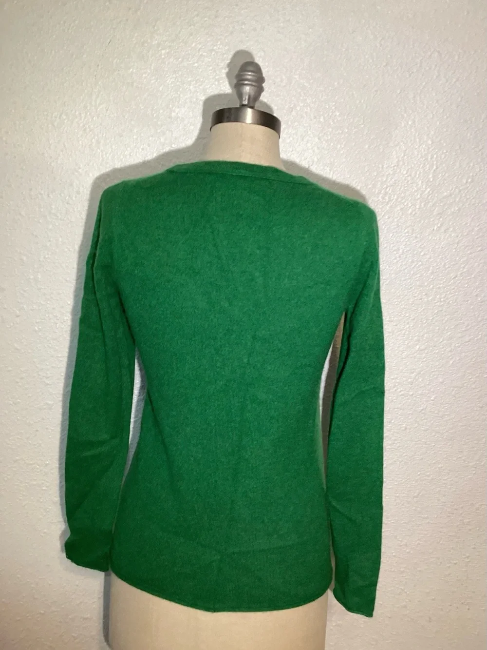 J. Crew  vintage cashmere Crewneck Green Women's Sweater size small